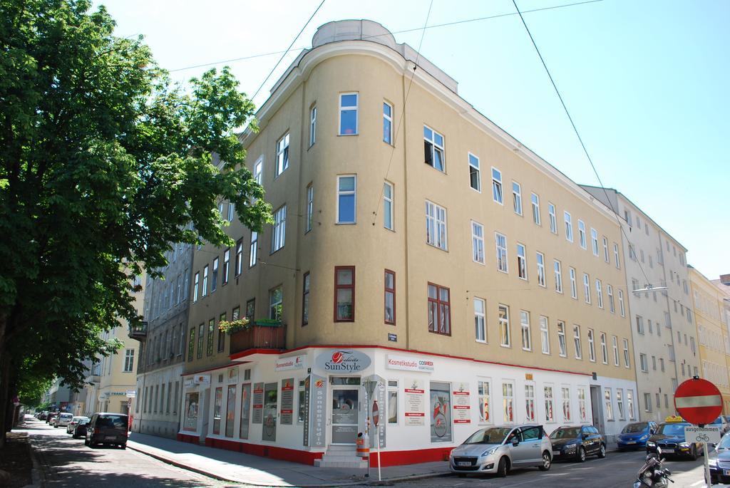 Apartments Heine Vienna Luaran gambar